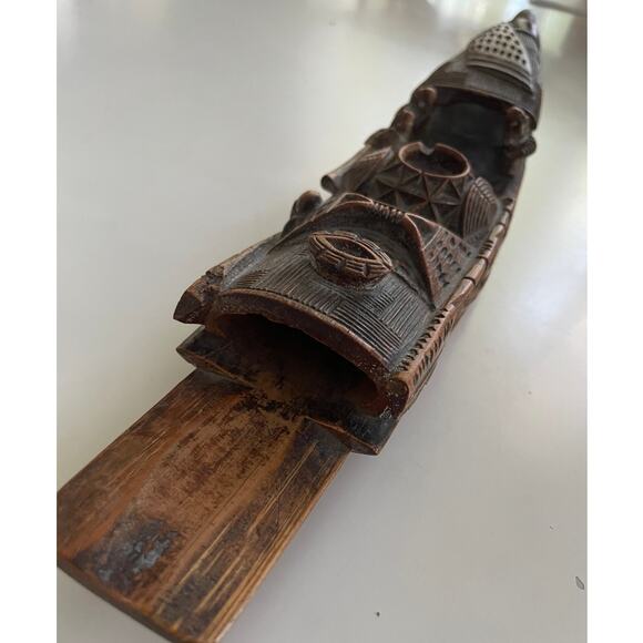 Pair of Antique Chinese Bamboo Hand Carved Fishing Boats/Incense Holders - Picture 9 of 13